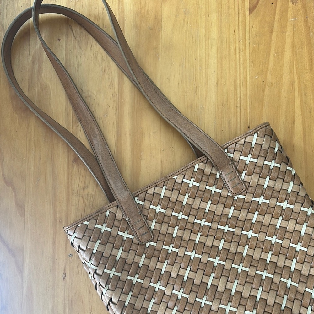 Nine West Tan and Cream Woven Tote Bag - Picture 3 of 14